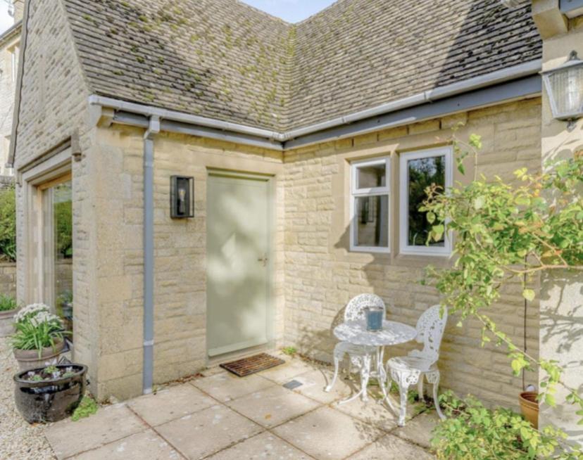 The Liss @ Piper House Apartment Cheltenham Exterior foto